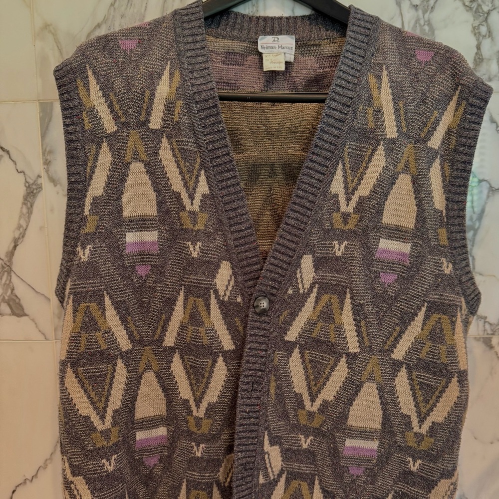 Neiman Marcus Unisex Textured Knit Sweater Cardigan Vest